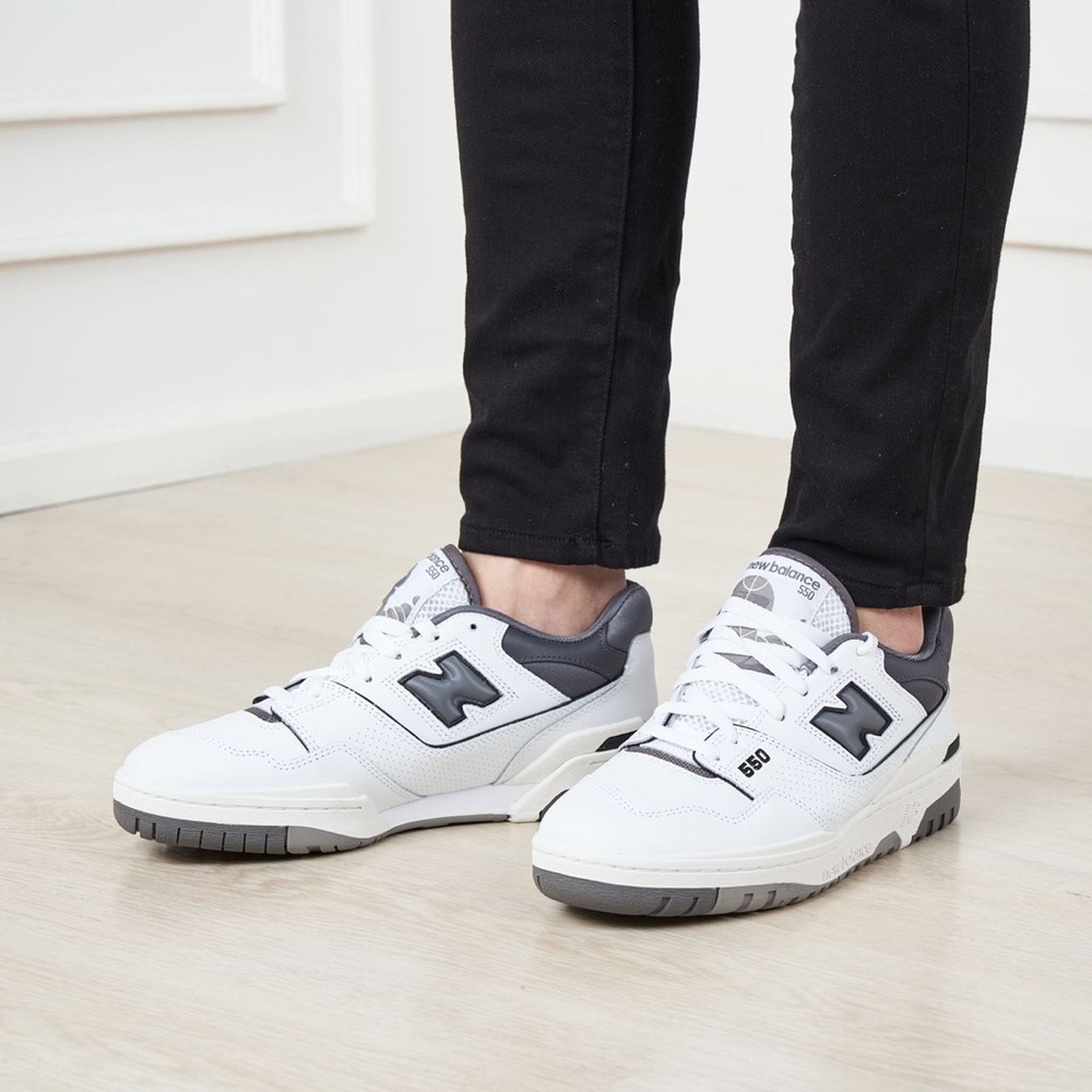 New Balance 550